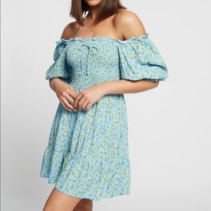 Barely worn sold out dress